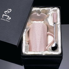 10.8元包邮  日式马克杯 带勺带盖