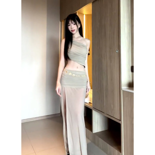 度假风海滩咖色网纱套装 抹胸背心上衣开叉包臀半身裙 裙女斜肩无袖
