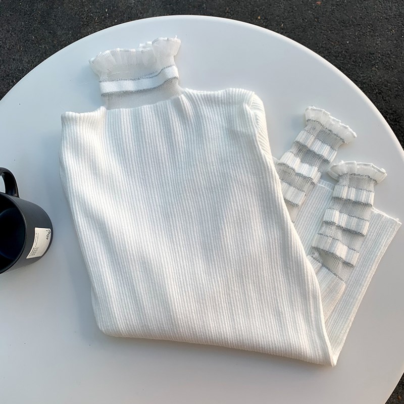 Real shooting and real price early spring lace stitching half high collar t-shirt female student slim bottomed sweater