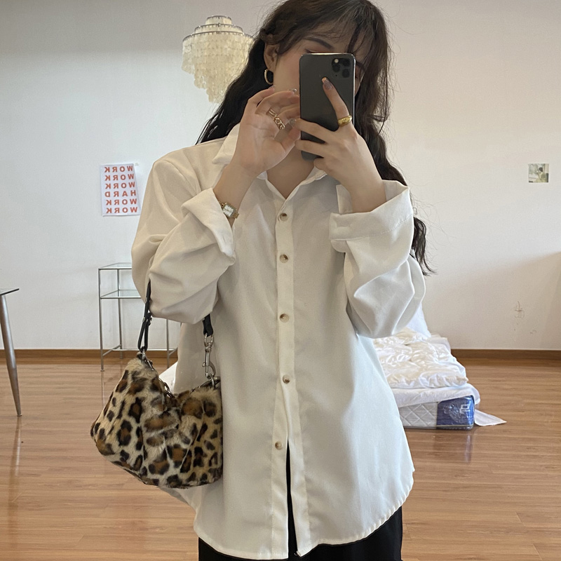 Real shooting and real price spring new Korean loose and thin long sleeve shirt with shirt inside and jacket outside