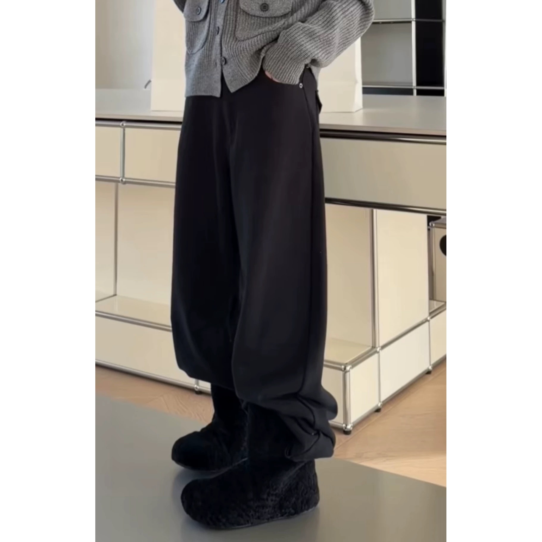 诗歌兰女装2025冬款 3212慵懒运动风美式双口袋抽绳加绒卫裤