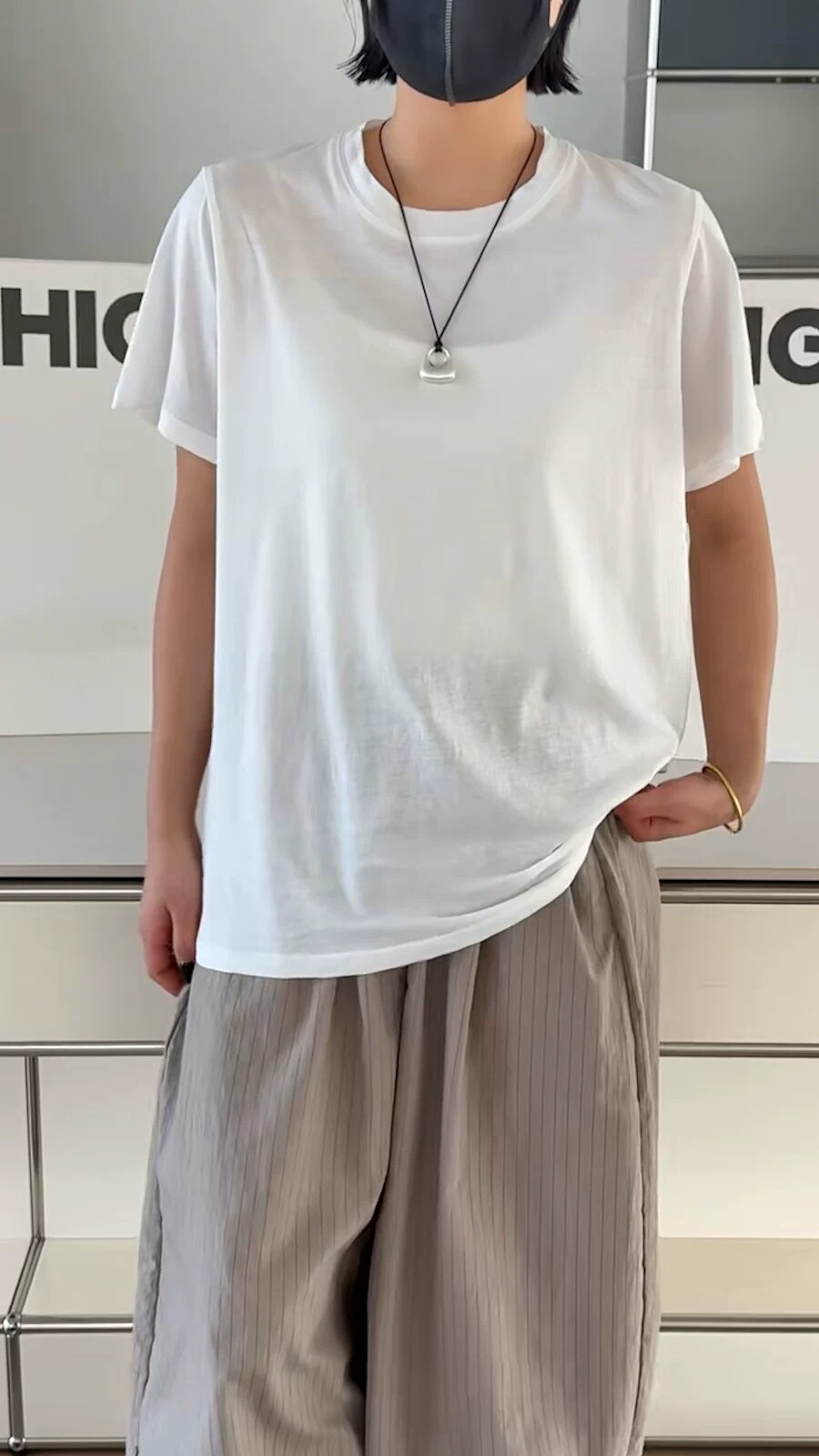 现 诗歌兰女装2026夏季新款26149刺绣短袖T恤宽松版休闲百搭显瘦