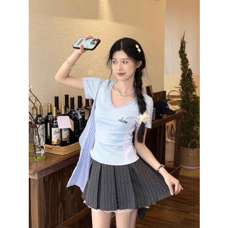 甜辣妹蓝白拼接撞色v领短袖t恤女