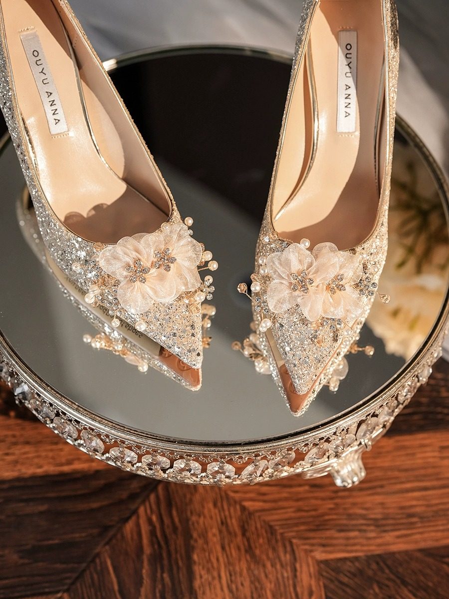 高跟鞋两穿不累脚水晶高跟鞋