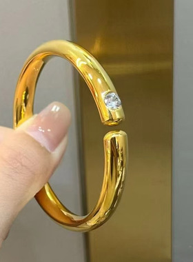 金店同款沙金仿真古法金色泥鳅背开口手镯女镶钻光面手镯三金五金