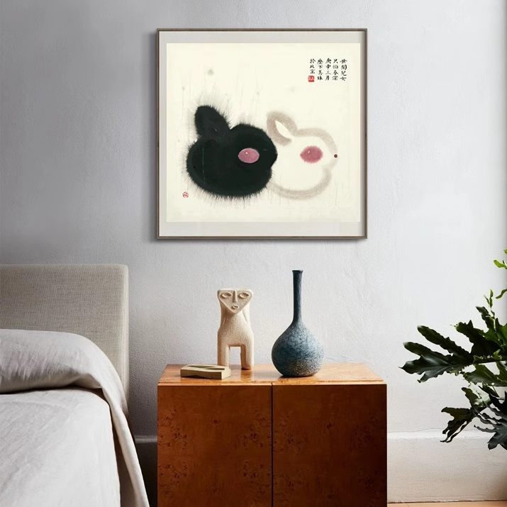 韩美林黑白双兔艺术小众装饰画新中式客厅挂画水墨画茶室兔子壁画图片