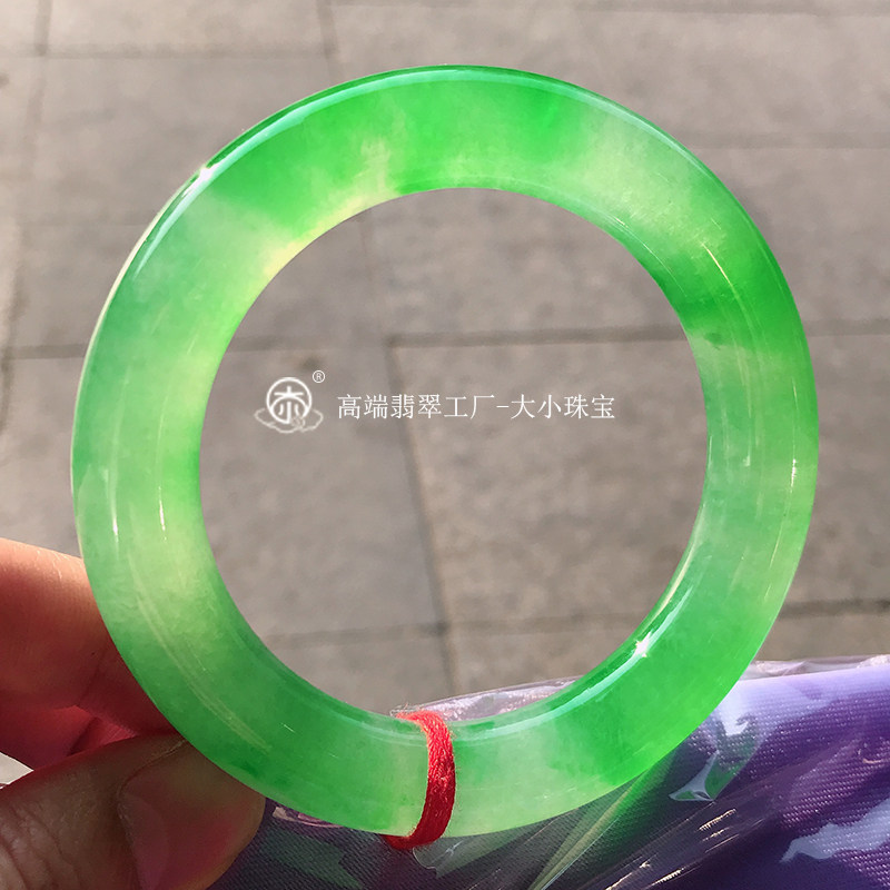 大小珠宝 缅甸老坑冰种阳绿翡翠手镯玉镯子圆条圈口56mm天然翡翠