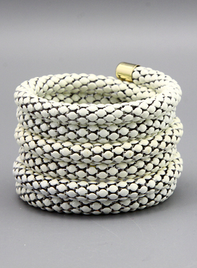 J白色螺旋多层时尚造型个性复古vintage摩登手镯孤品