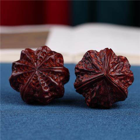 正宗小叶紫檀核桃手把件保健球手球一对文玩红木雕刻送长辈佳礼