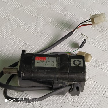 P50B05020DXS31日本进口设备拆机伺服马达电机实物拍图功能包好