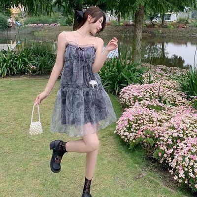 粉色初恋碎花别致超仙吊带连衣裙女夏季小个子法式甜美蓬蓬公主