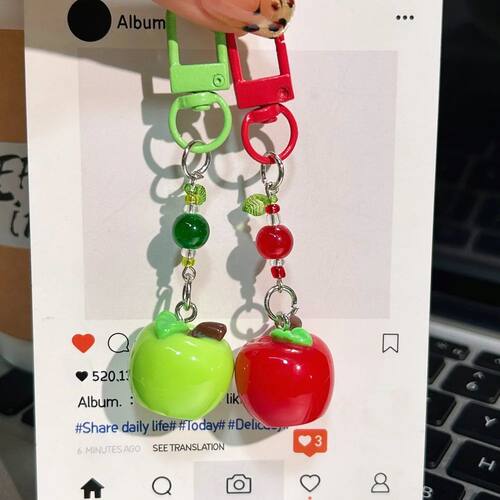Solid-Color 3D Apple Beaded Keychain Chunky Fruit-Shaped Nov