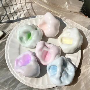 Flowing Sand Shaped Ice Skin Glutinous Rice Cake Slow Reboun