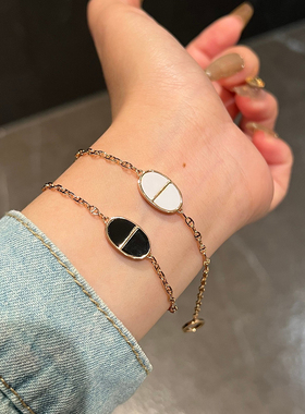 Chaine d’Ancre Verso猪鼻子手链