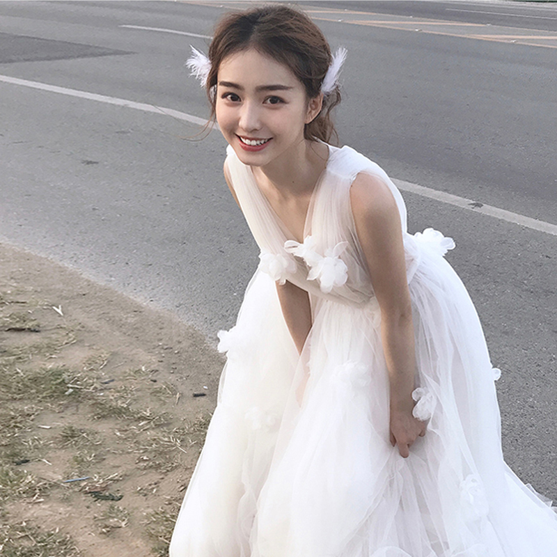 2024新娘森系轻小婚纱礼服