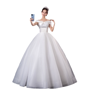 缎面婚纱2025新款气质新娘一字肩法式宫廷简约仙气出门纱齐地107