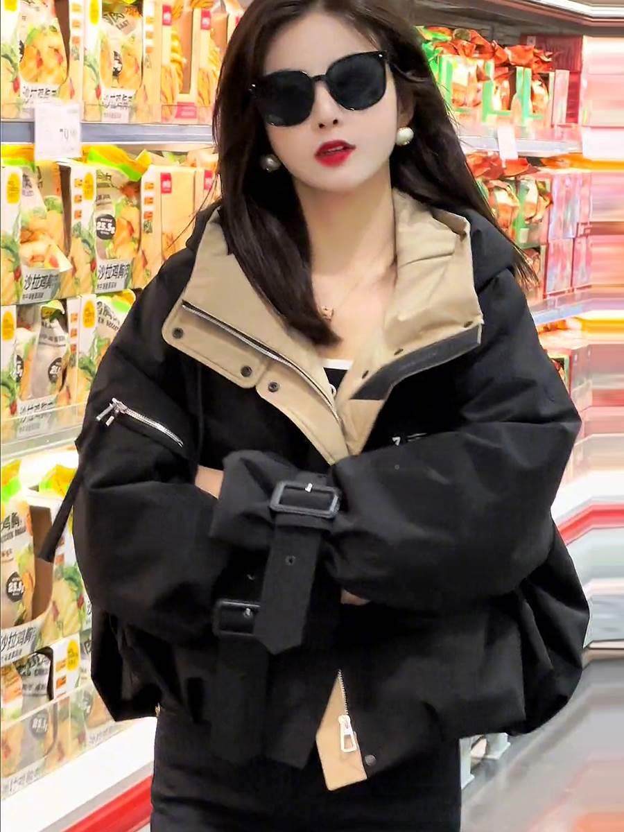 短版羽绒衣女冬季2025新款韩版宽松加厚连帽棒球服白鸭绒工装外套