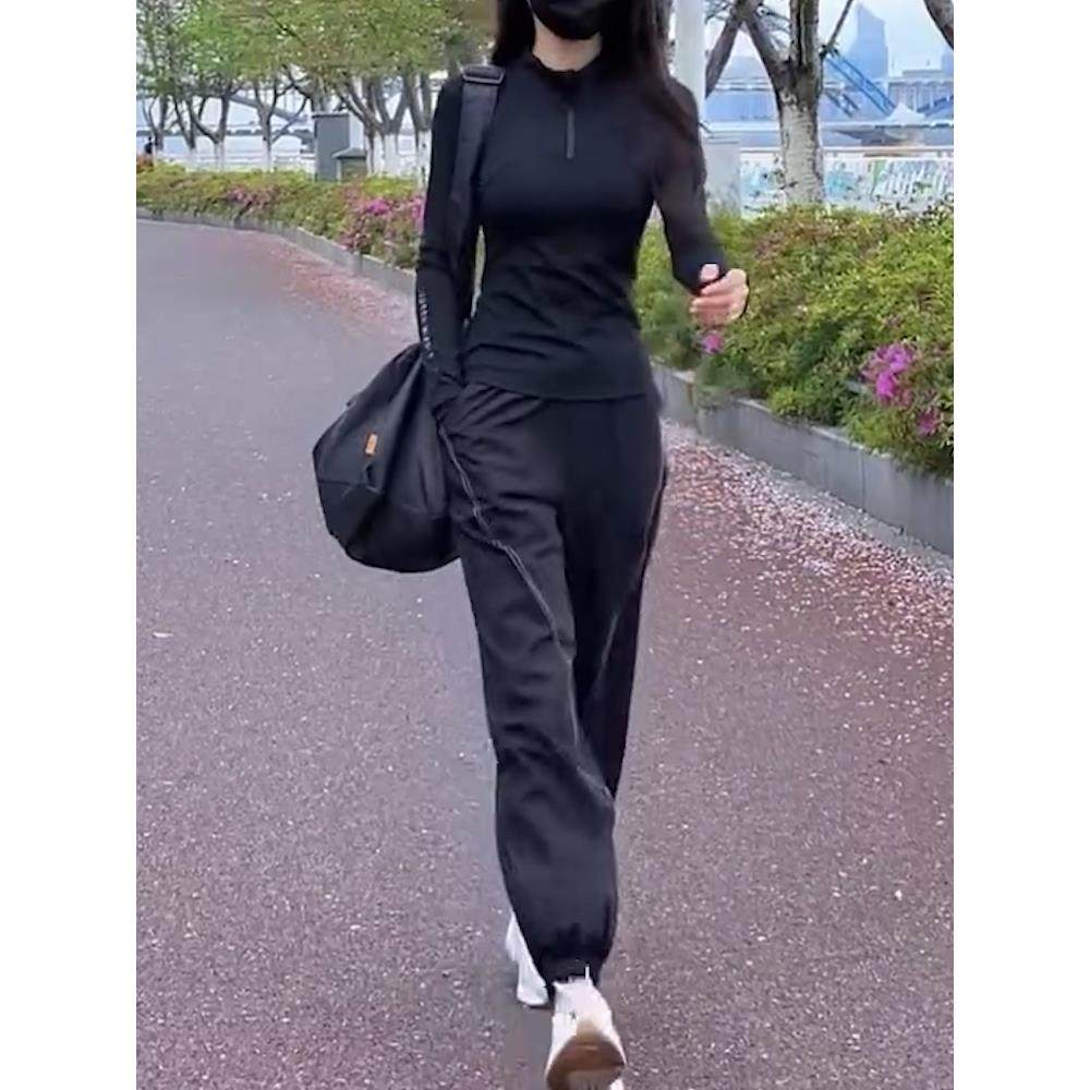 跑步运动套装女春秋时尚宽松显瘦轻薄透气专业健身房瑜伽服两件套