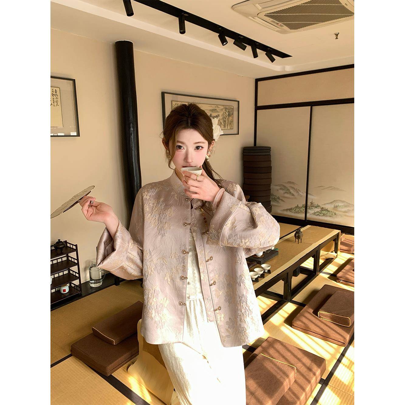 NMIOK 重工提花新中式国风紫色外套女25初春独特漂亮短款休闲上衣