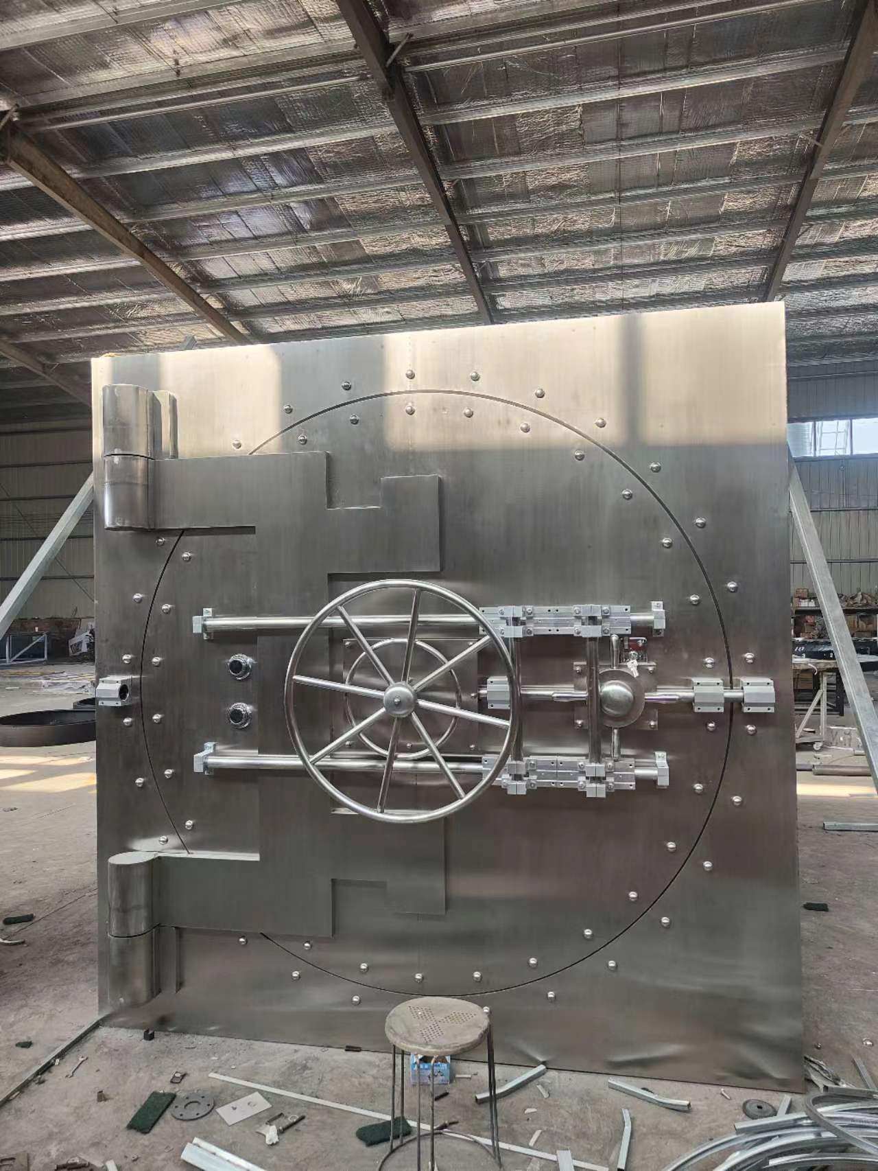 定制不锈钢金库门保险门密室机关门隐形大门酒吧餐厅酒窖进户大门