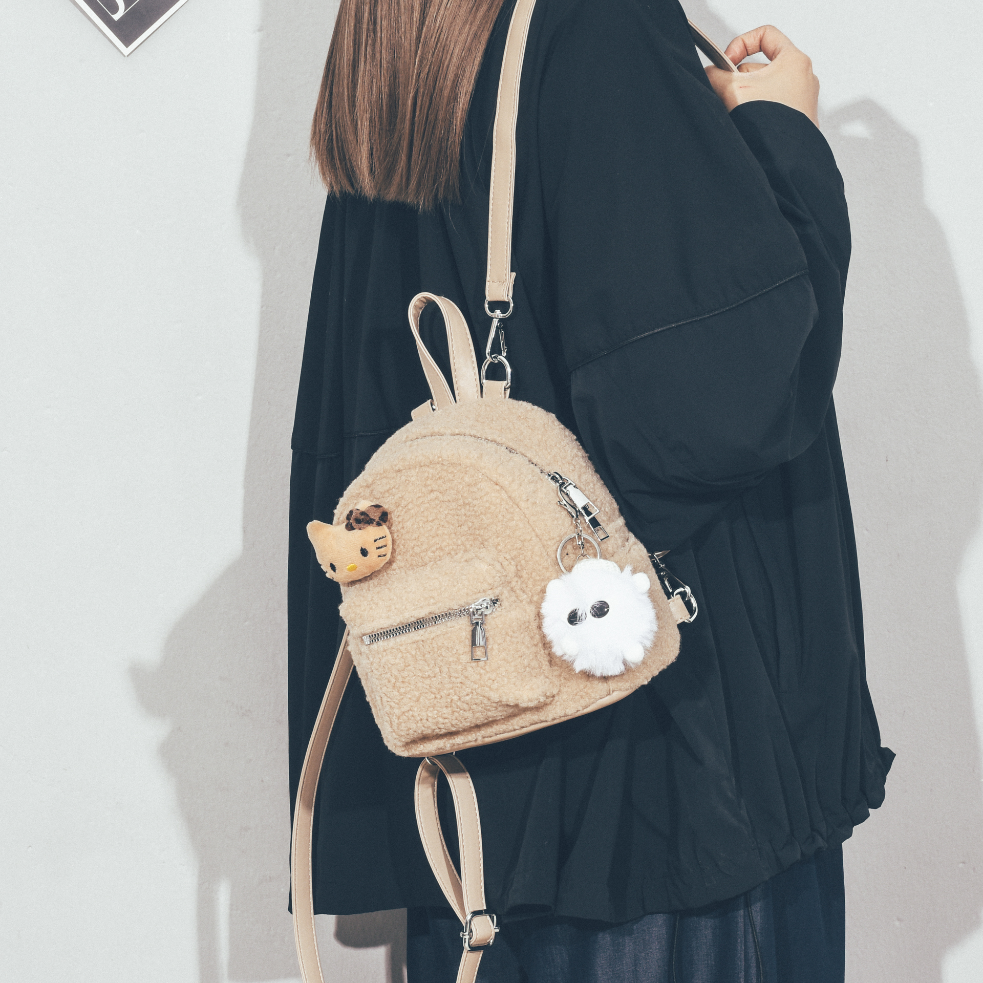 高级感可爱毛绒迷你双肩包女