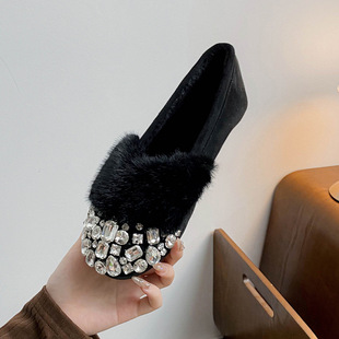 068-M11毛毛鞋女冬外穿2025新款百搭豆豆鞋加绒棉鞋大码女鞋41-43