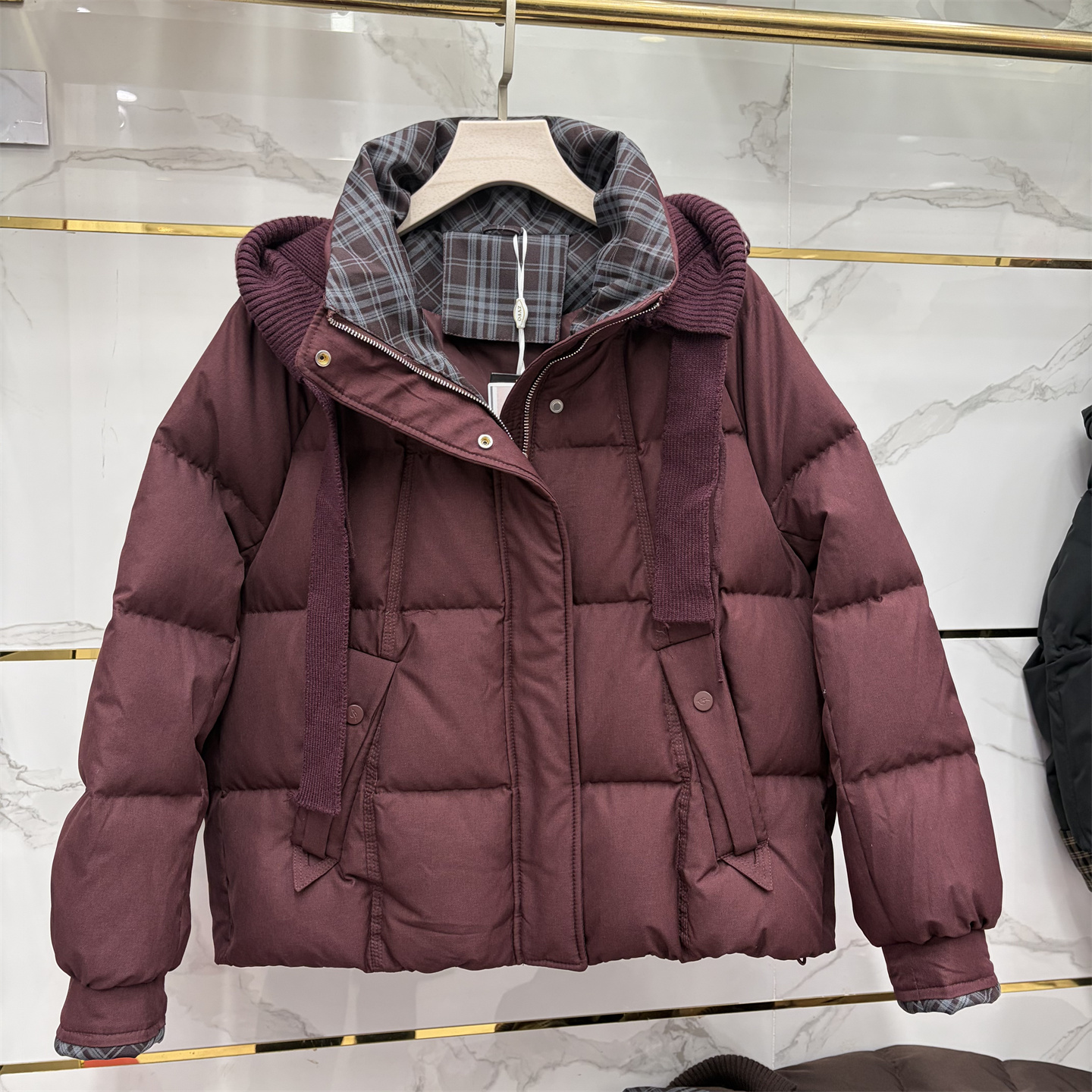 正品2025新款连帽羽绒服女冬季新款时尚短款白鸭绒保暖外套潮