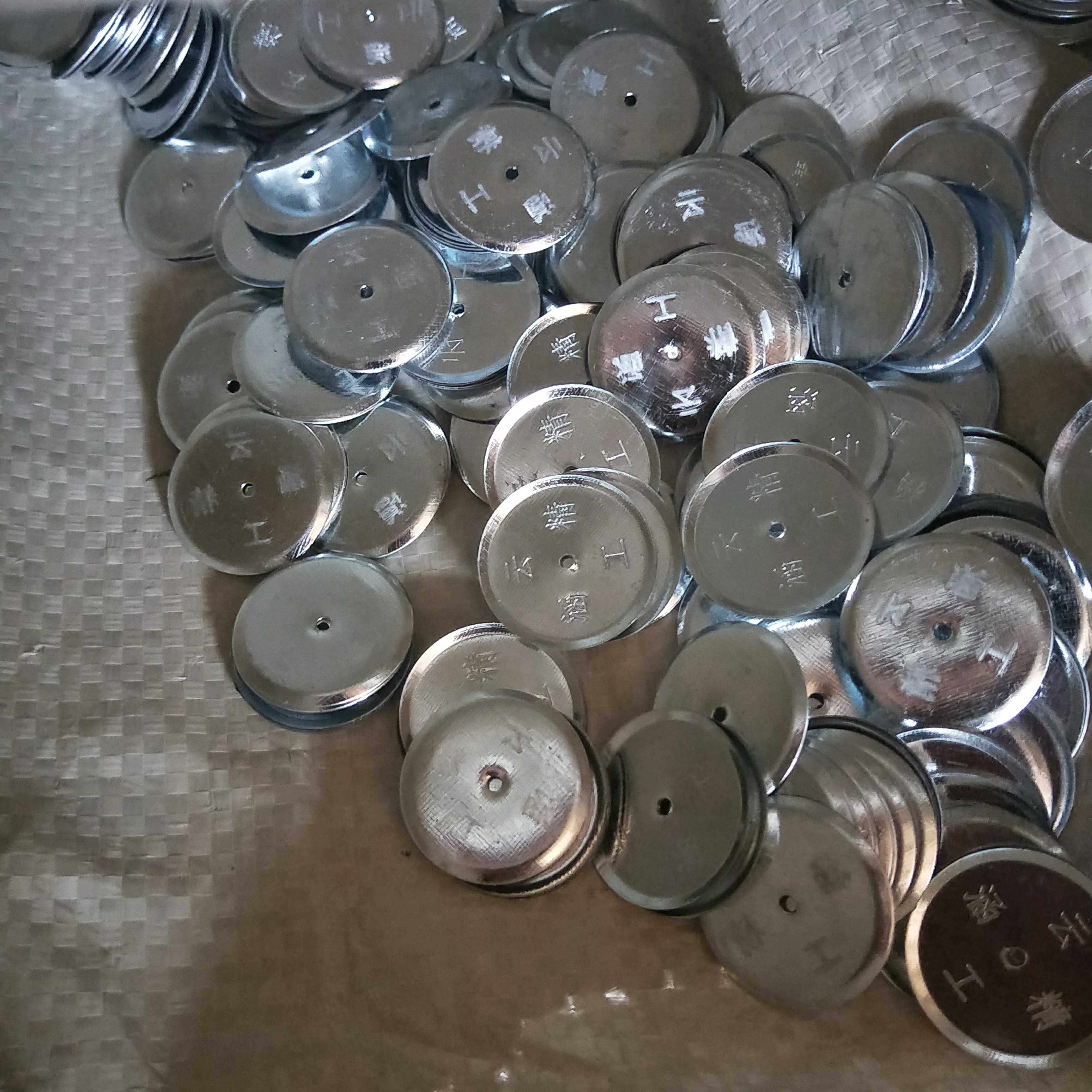 铁丝网固定铁片钢钉固定片圆铁片抹墙网固定片墙面粉刷网固定铁片,五金/工具,其他机电五金,淘宝优惠券,粉丝福利购,淘宝优惠卷