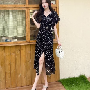 时尚 设计感气质V领优雅波点鱼尾裙子潮 拼接蕾丝连衣裙女夏季 修身