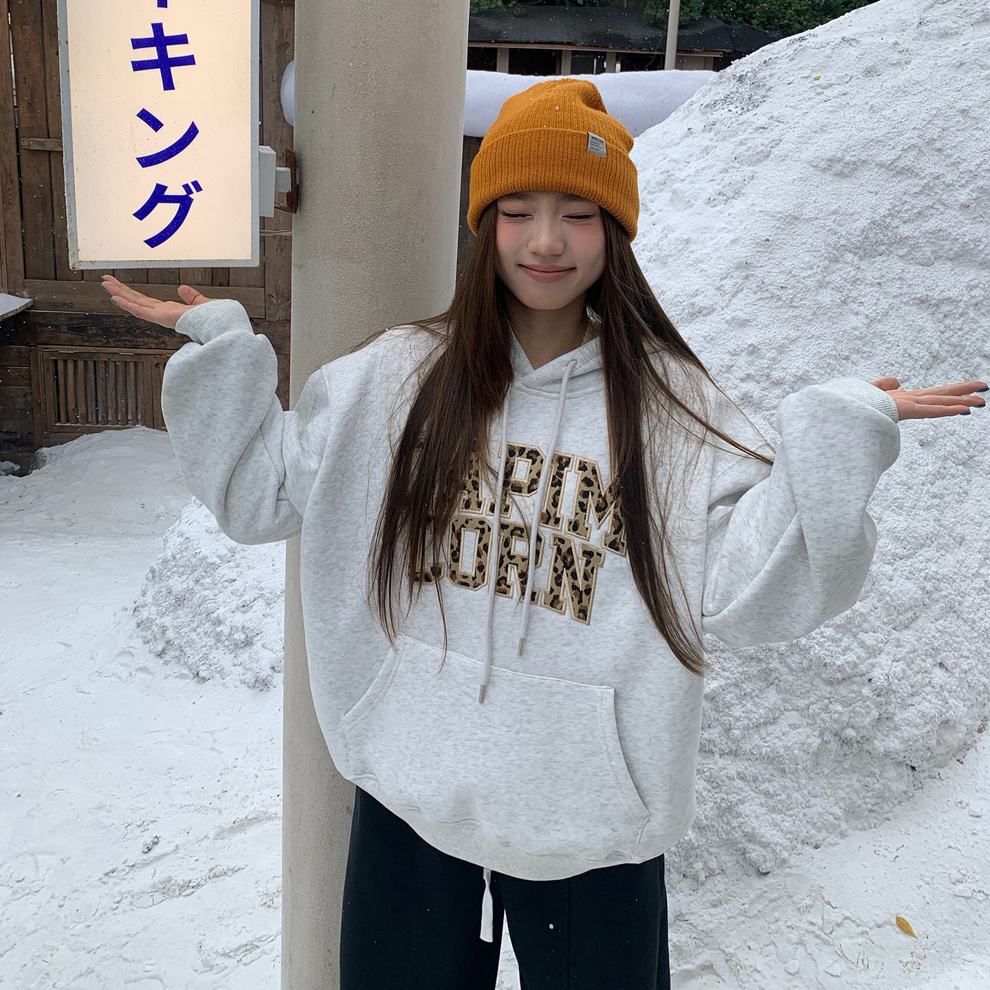 橘子树在哪儿复古加绒连帽卫衣女