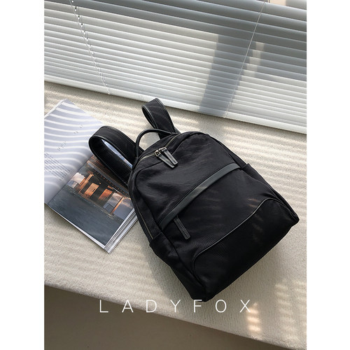 LADYFOX轻便双肩包通勤电脑背包