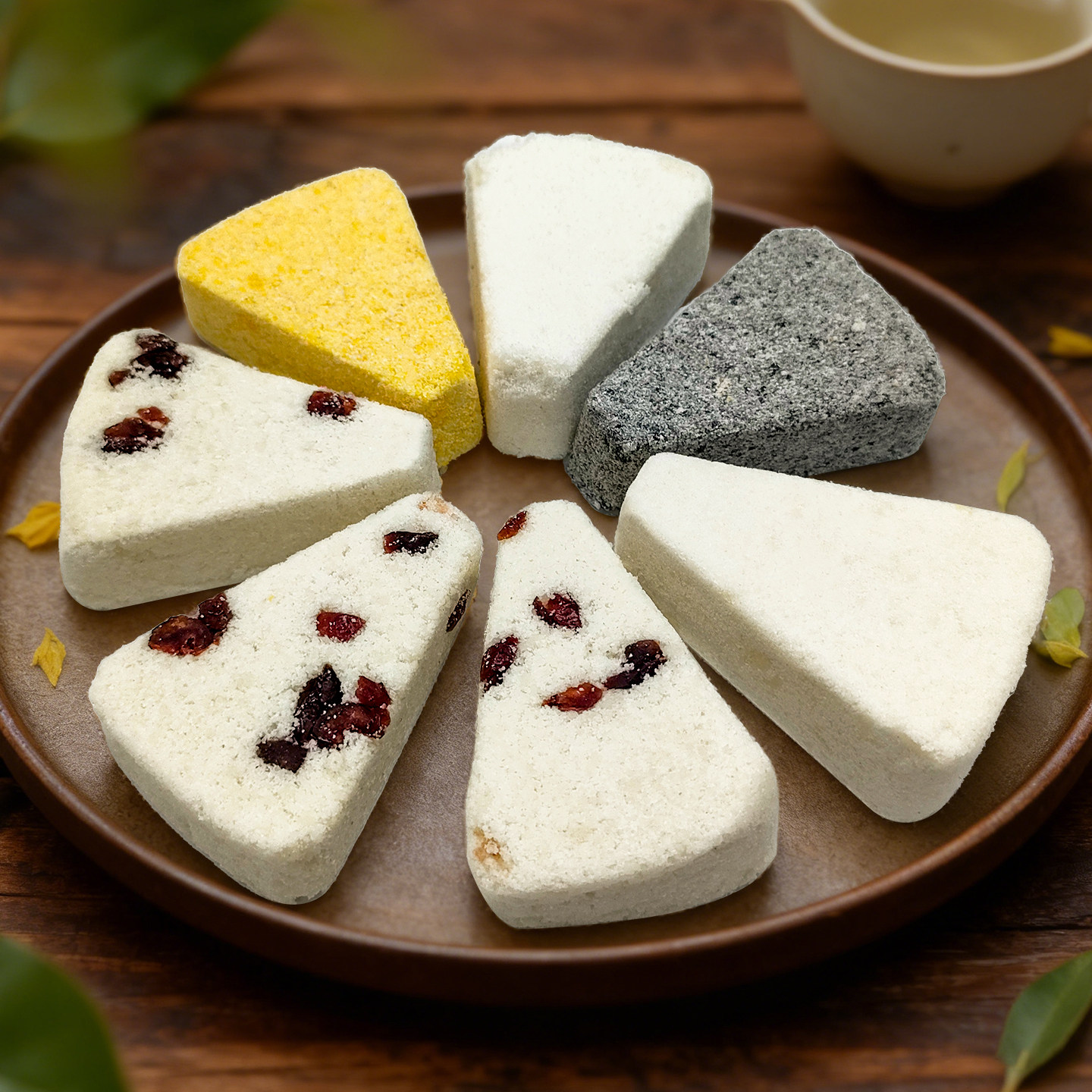 多口味蔓越莓黑芝麻山药茯苓糯米糕手工茶点零食代餐团圆小米糕点,零食/坚果/特产,中式糕点/新中式糕点,淘宝优惠券,粉丝福利购,淘宝优惠卷