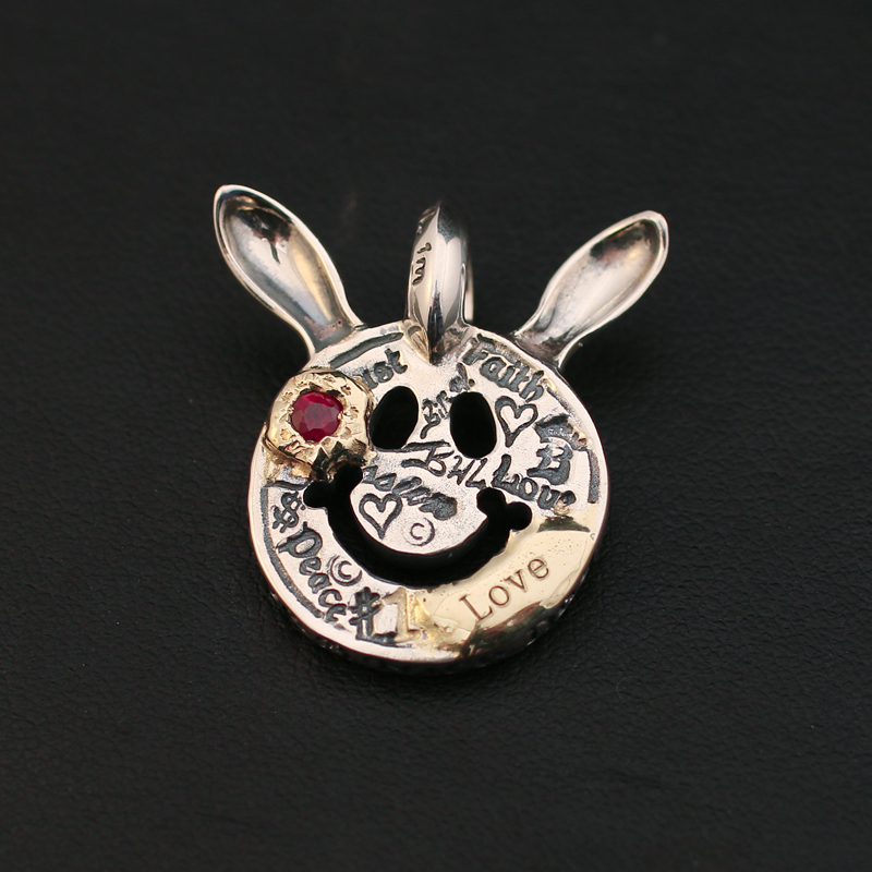 一休老银匠925纯银手工制作 BWL兔耳朵鎏金镶红宝石笑脸吊坠