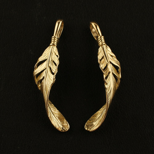 高桥吾郎异形羽毛吊坠