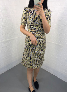 米蔻百家好夏季新款韩版显瘦碎花中长款女式连衣裙HTOP321O