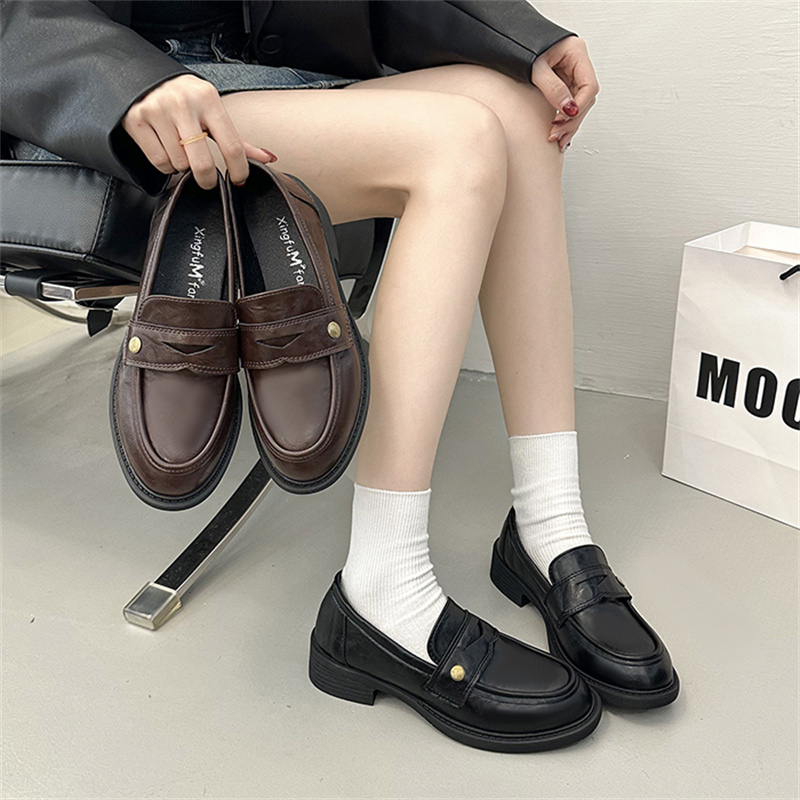 永希女鞋通勤百搭单鞋