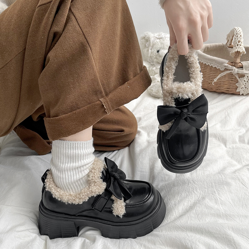 永希女鞋增高小个子小皮鞋