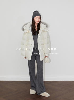 SUK 霜雪绒梦！2025冬季官方新款收腰显瘦连帽款超大毛领羽绒服女