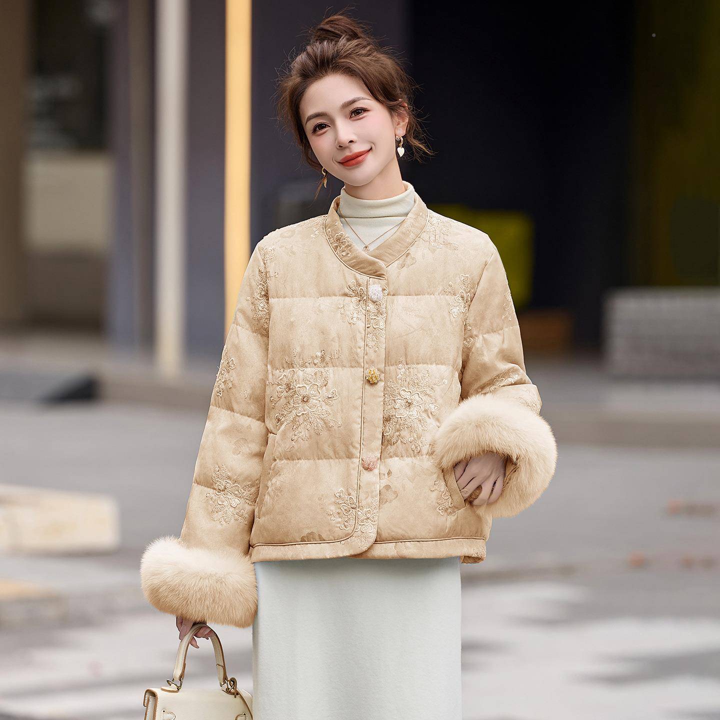 新中式国提花羽绒服女202复5年冬风季设新款时尚古计感白ZYI99939