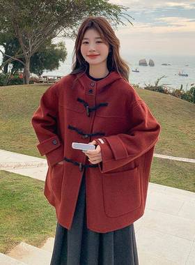 新红色双面绒大衣女C009-991秋冬2025新款小年羊子牛个角扣连帽羊