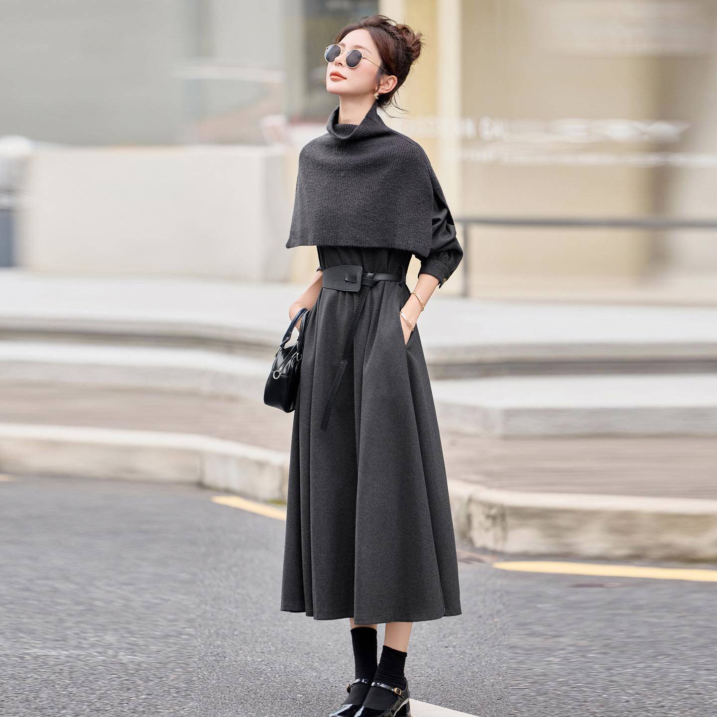 时尚设裙感针织披肩字连衣2025新款秋季流计行穿搭女神ZYI2630F范