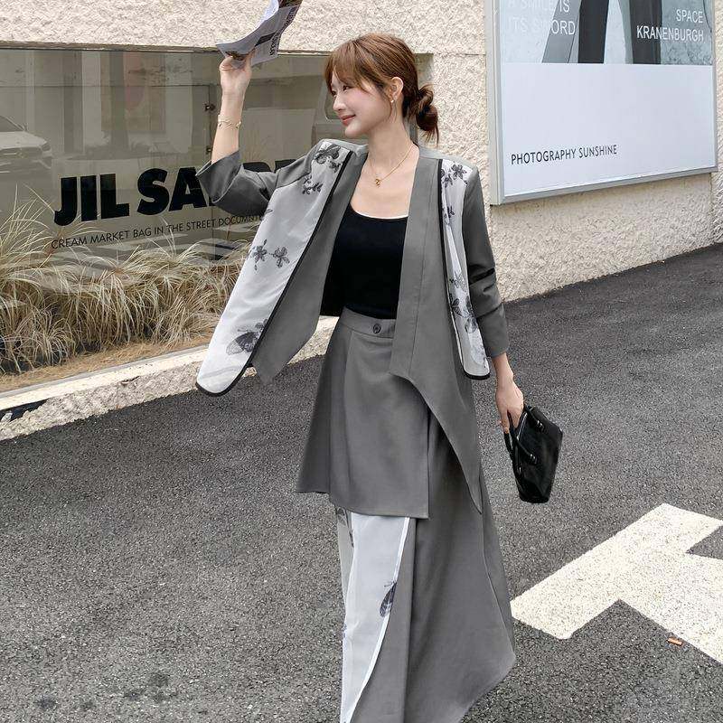 灰色感韩系设计网拼接西服套装裙2ZR2C230 女205年秋季减龄不规纱