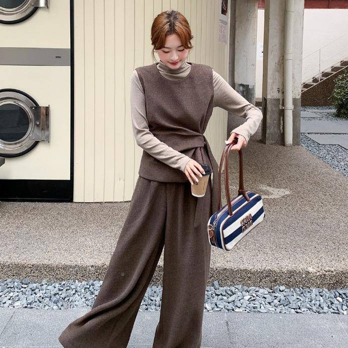 咖色毛冬呢套装女C289-2582025秋大方得体搭一整套修身穿甲阔马腿