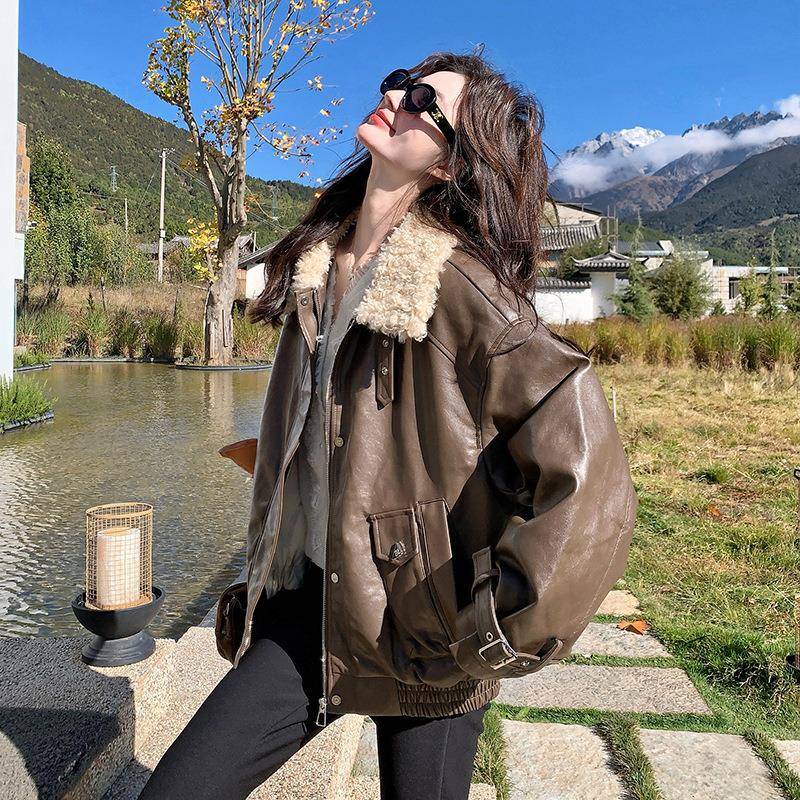 0鸭绒D115-C82外白套9皮女