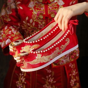 龙凤结婚鞋红色汉服鞋女中跟翘头串珠中式新娘鞋秀禾婚鞋女绣花鞋
