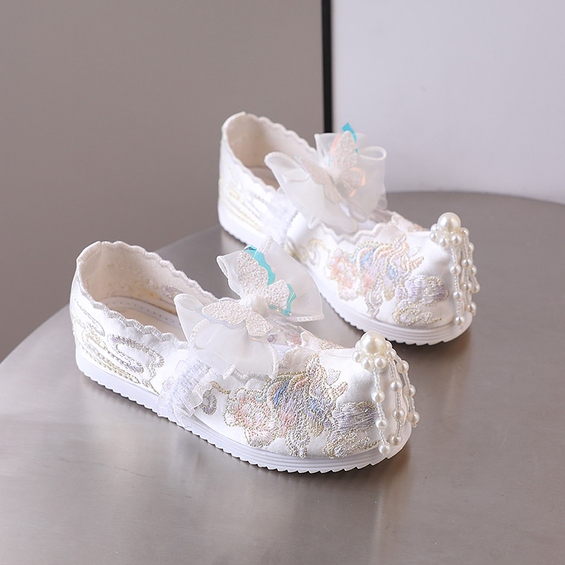 女童汉服鞋儿童绣花鞋手工绣花鞋