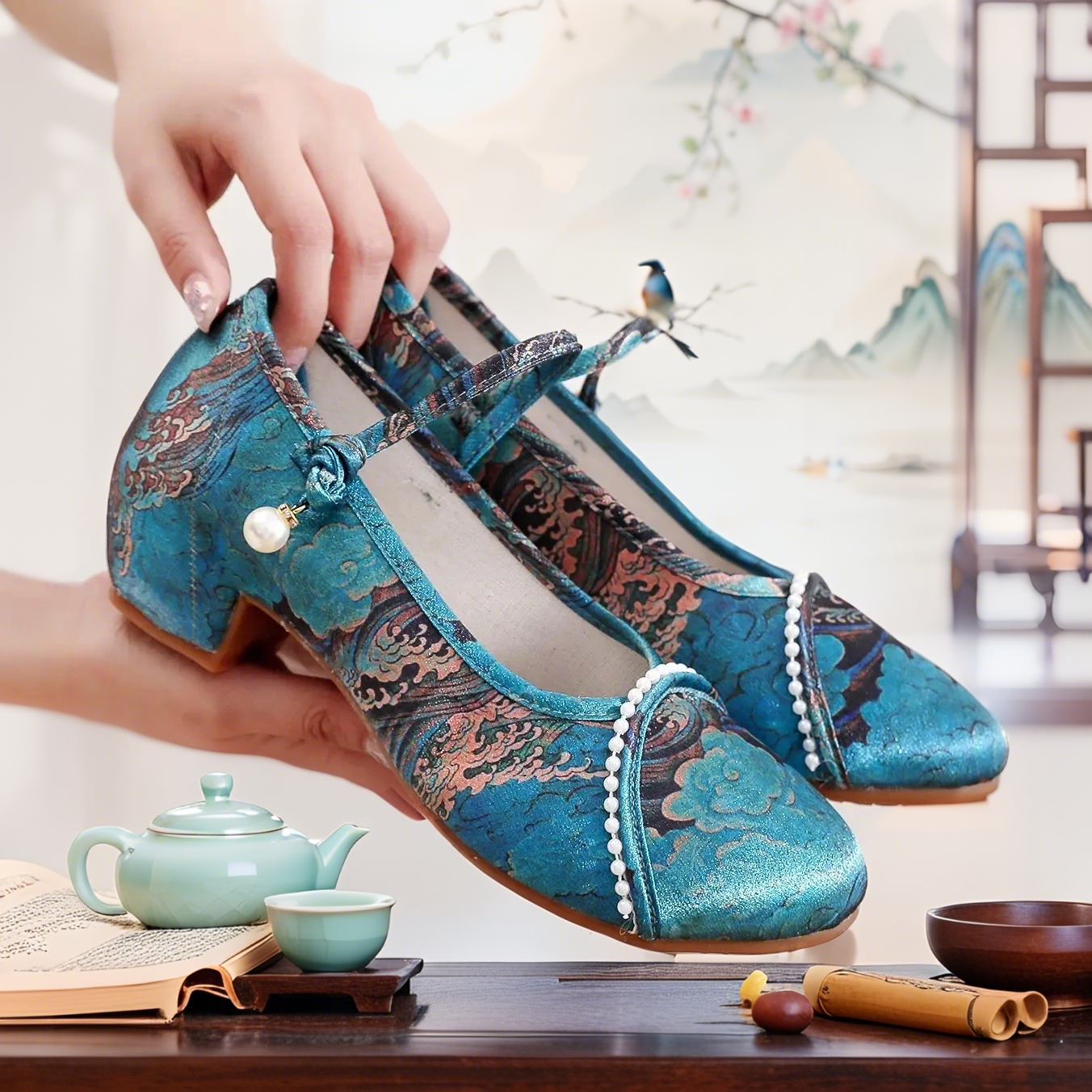 新款老北京布鞋民族绣花鞋新中式