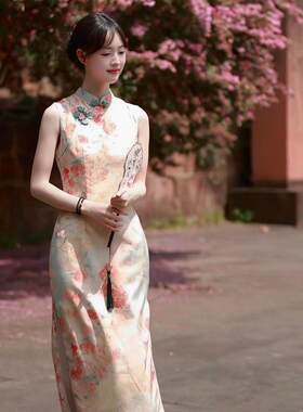 绝美花卉显瘦中长款修身礼服宴会名媛连衣裙复古旗袍裙风浅杏民国