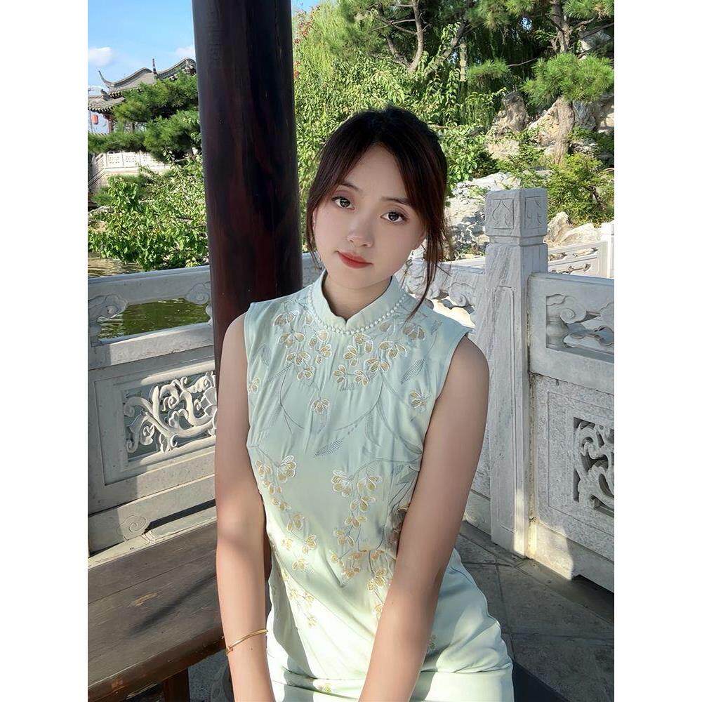中国刺绣无袖中式改良绝美豆绿长新连衣裙旗袍风