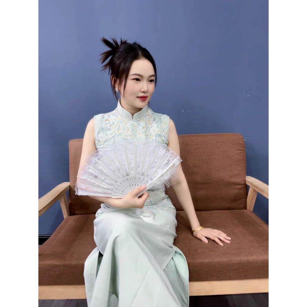 气质刺绣国风熟系气质旗袍新改良款轻浅绿淑女中式无袖裙子连衣裙